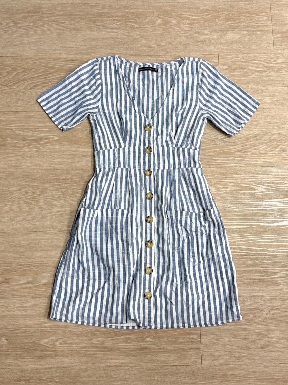 Abercrombie & Fitch Striped V-Neck Dress